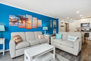 Smart TV - Beach Vibes on Lake Michigan (South Haven)