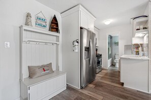 Interior - Condo on Lake Michigan (South Haven)