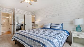 1 chambre, fer et planche Ă repasser, Wi-Fi gratuit, draps fournis