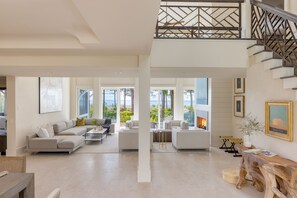 Smart TV, fireplace - South Beach Serenity by AvantStay | Private Pool + Beachfront (Hilton Head Island)