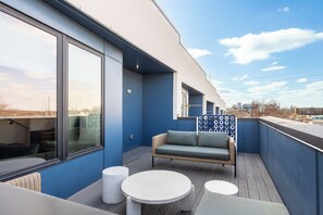 Property grounds - The Last Rodeo | Bachelorette Retreat | Sleeps 24 | 5 Mins to Broadway (Nashville)