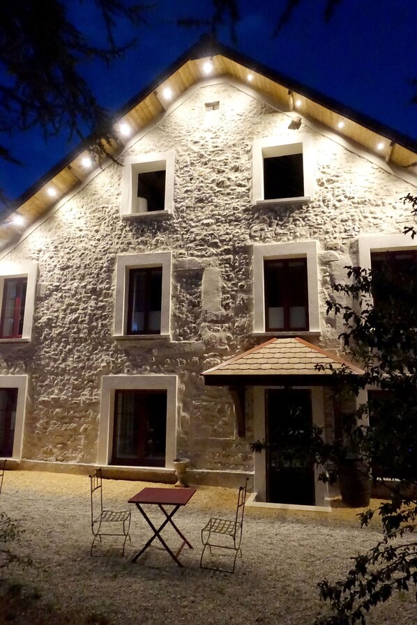 Façade de l’hébergement