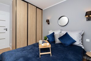 Apartment, 1 Bedroom, Balcony | Bed sheets