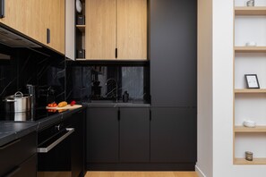 Apartment, 1 Bedroom, Balcony | Private kitchen | Microwave, oven, dishwasher, coffee/tea maker