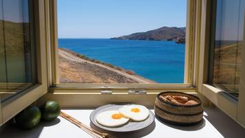 Häämatkasviitti | Yksityinen keittiö | Espressokone, kahvin-/teenkeitin, vedenkeitin