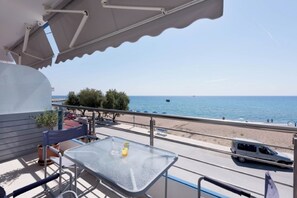 Outdoor dining - Stegnale Studios B1, Studio (Rhodes)