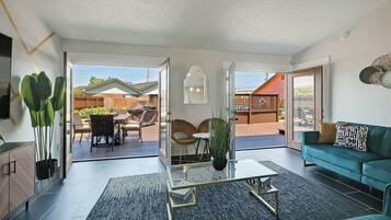 Smart-TV, Videospiele, Arbeitsbereiche