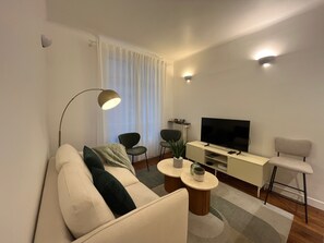 TV, books