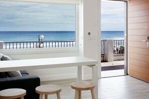 Interior - Mutxio apartment by Egona (Zarautz)