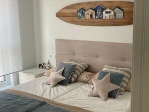 3 Schlafzimmer, Bügeleisen/Bügelbrett, kostenloses WLAN, Bettwäsche