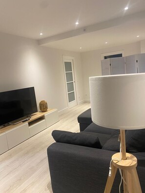 Interior - Apartment Salberdin 14 in new residential area in Zarautz by Egona (Zarautz)