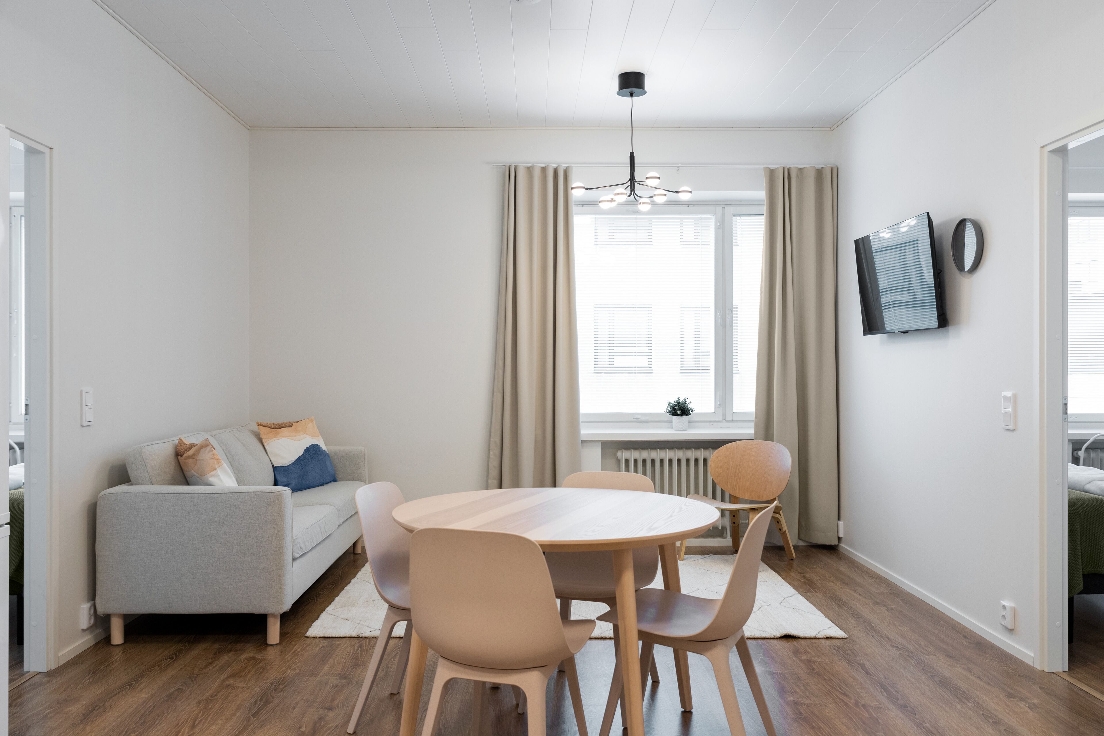 Superior Apartment | Living area | Flat-screen TV