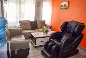 Reception - Limpopo Suites (Nairobi)