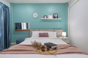 5 室のベッドルーム、アイロン / アイロン台、WiFi (無料)、ベッドシーツ