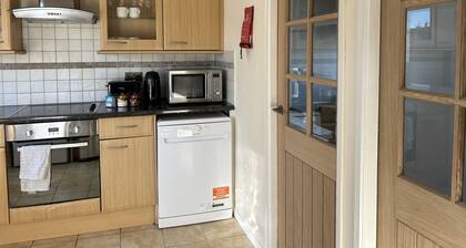 Free Parking | Private Garden | Fully Equipped | Family Friendly | Bus Stop