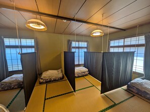 Japanese-style Women-only dormitory, Non Smoking