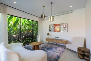 Deluxe Villa | Living area - Sunset Rooftop Villa by Betterplace (Canggu)