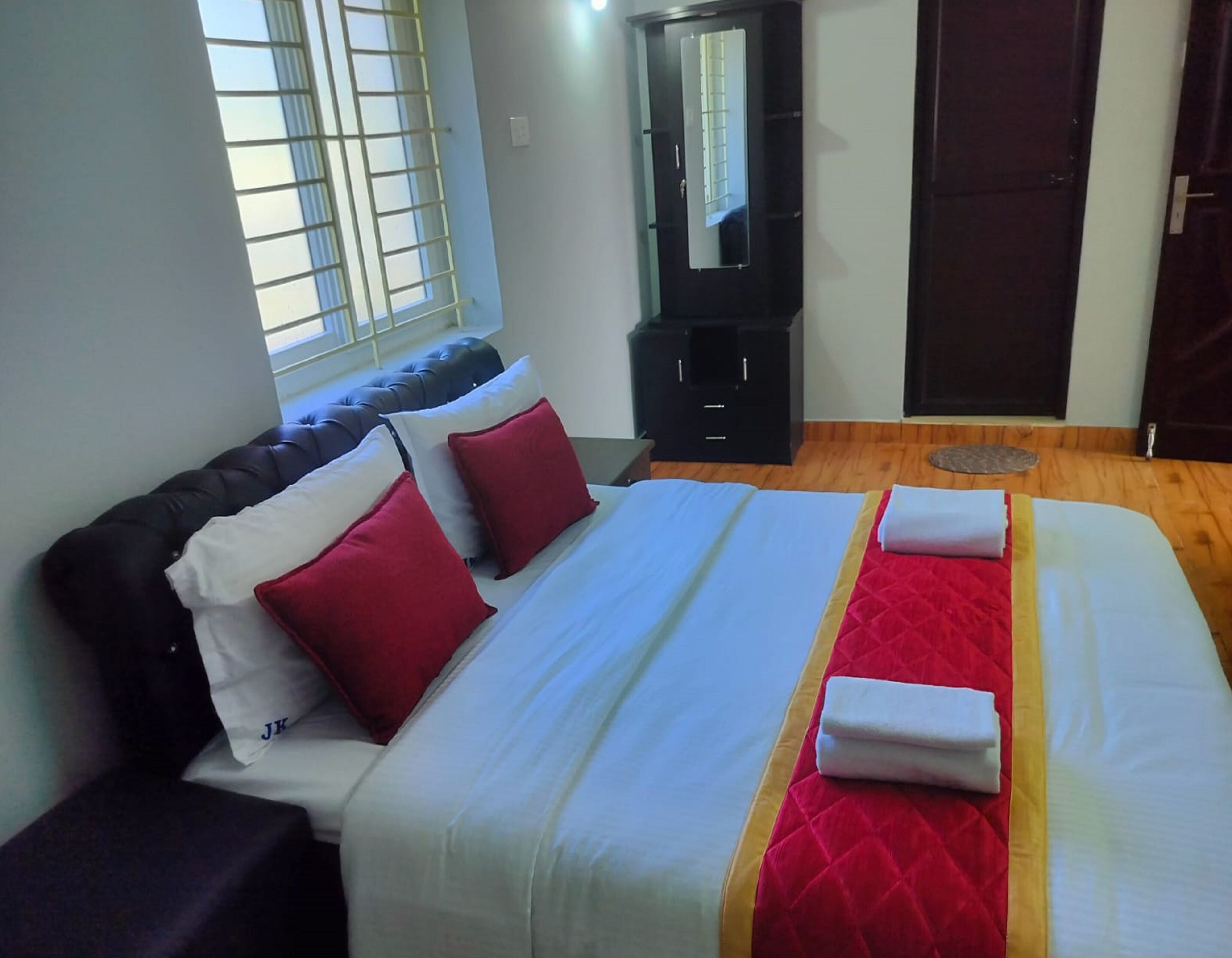 Deluxe Room | Egyptian cotton sheets, premium bedding, desk, free WiFi