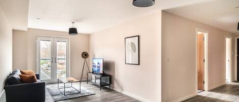 Televisión y oficina