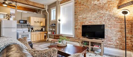 Televisión y oficina