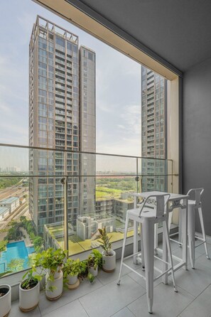 Apartamento Deluxe | Terraza o patio