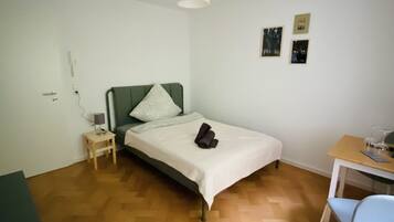 1 Schlafzimmer, Bügeleisen/Bügelbrett, WLAN, Bettwäsche