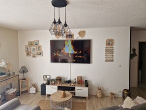 Living area - Le Petit Cocon De Mathis (Forcalquier)