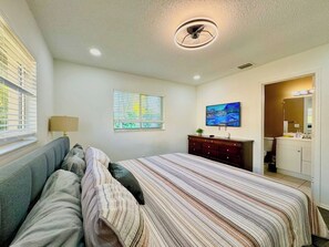 2 Schlafzimmer, Bügeleisen/Bügelbrett, Reisekinderbett, WLAN