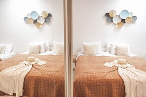 1 dormitorio, tabla de planchar con plancha, wifi y ropa de cama
