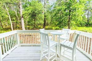 Outdoor dining - Southern Comfort by Stay on 30a (Inlet Beach)