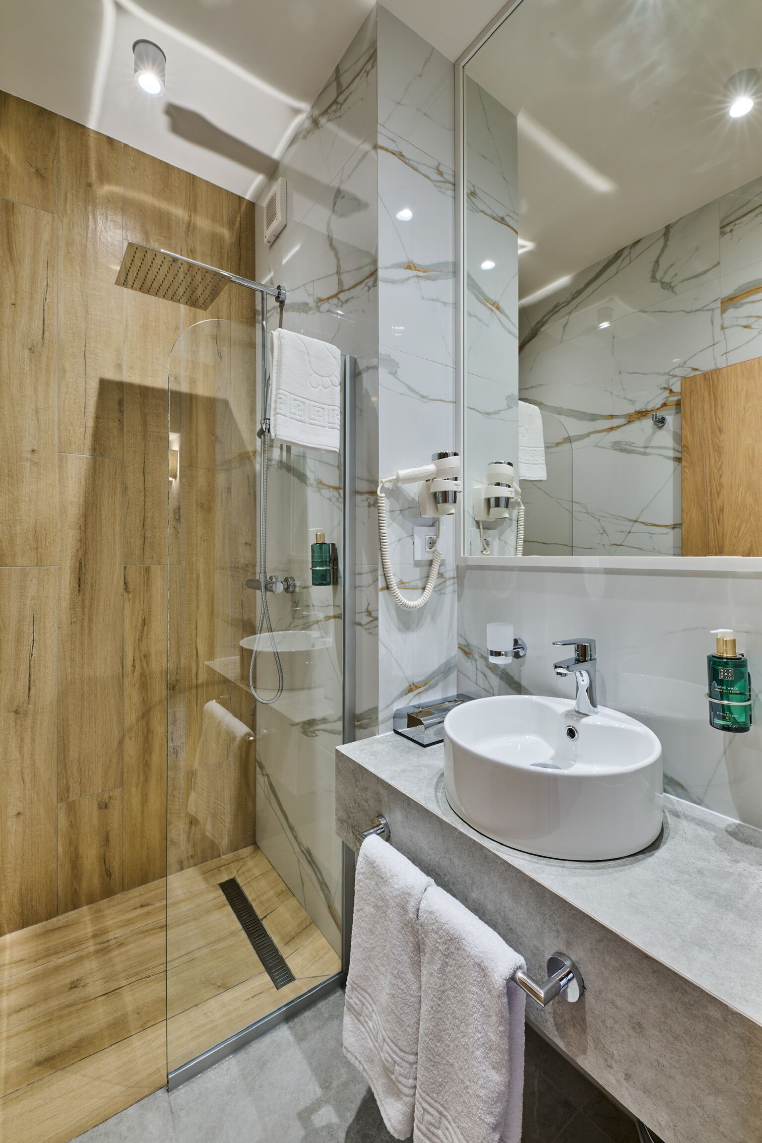 Foto - Serenity Hotel