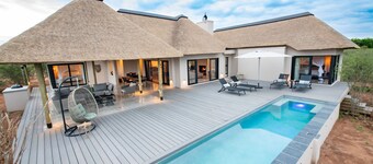 Villa Sebra: Luxury and design with stunning views of the Drakensberg Mountains