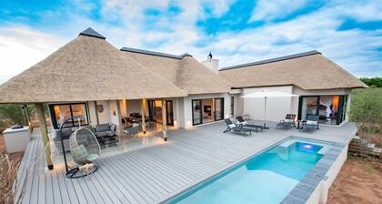 Villa Sebra: Luxury and design with stunning views of the Drakensberg Mountains