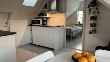 2 makuuhuonetta, työpöytä, silitysrauta/-lauta, Wi-Fi