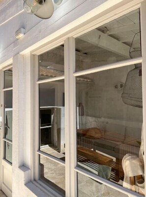 Exterior detail - Penthouse with large terrace (Arles)
