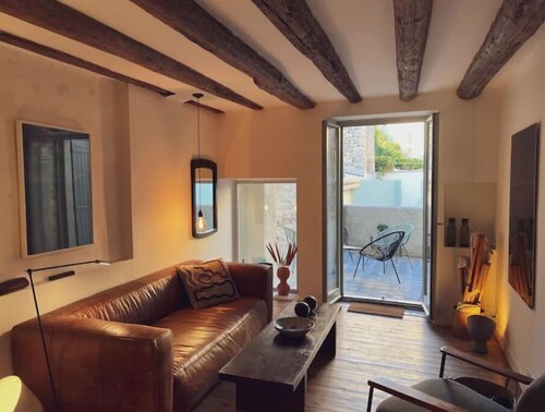 Spacieux 2 chambres dans le centre d'Arles avec terrasse