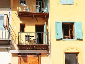Exterior detail - Charming 2-Bedroom Apartment in La Salle-les-Alpes, Close to Slopes & Amenities (La Salle-les-Alpes)