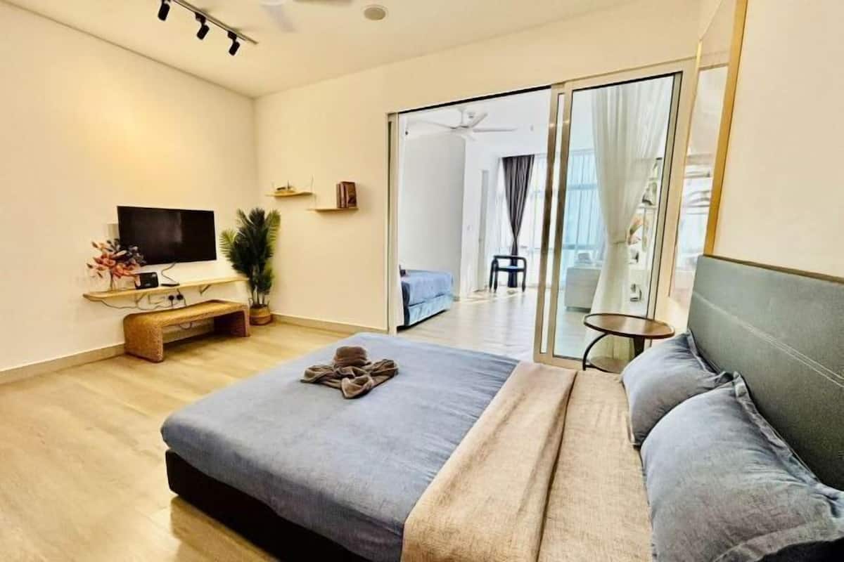 1 Schlafzimmer, Schreibtisch, laptopgeeigneter Arbeitsplatz