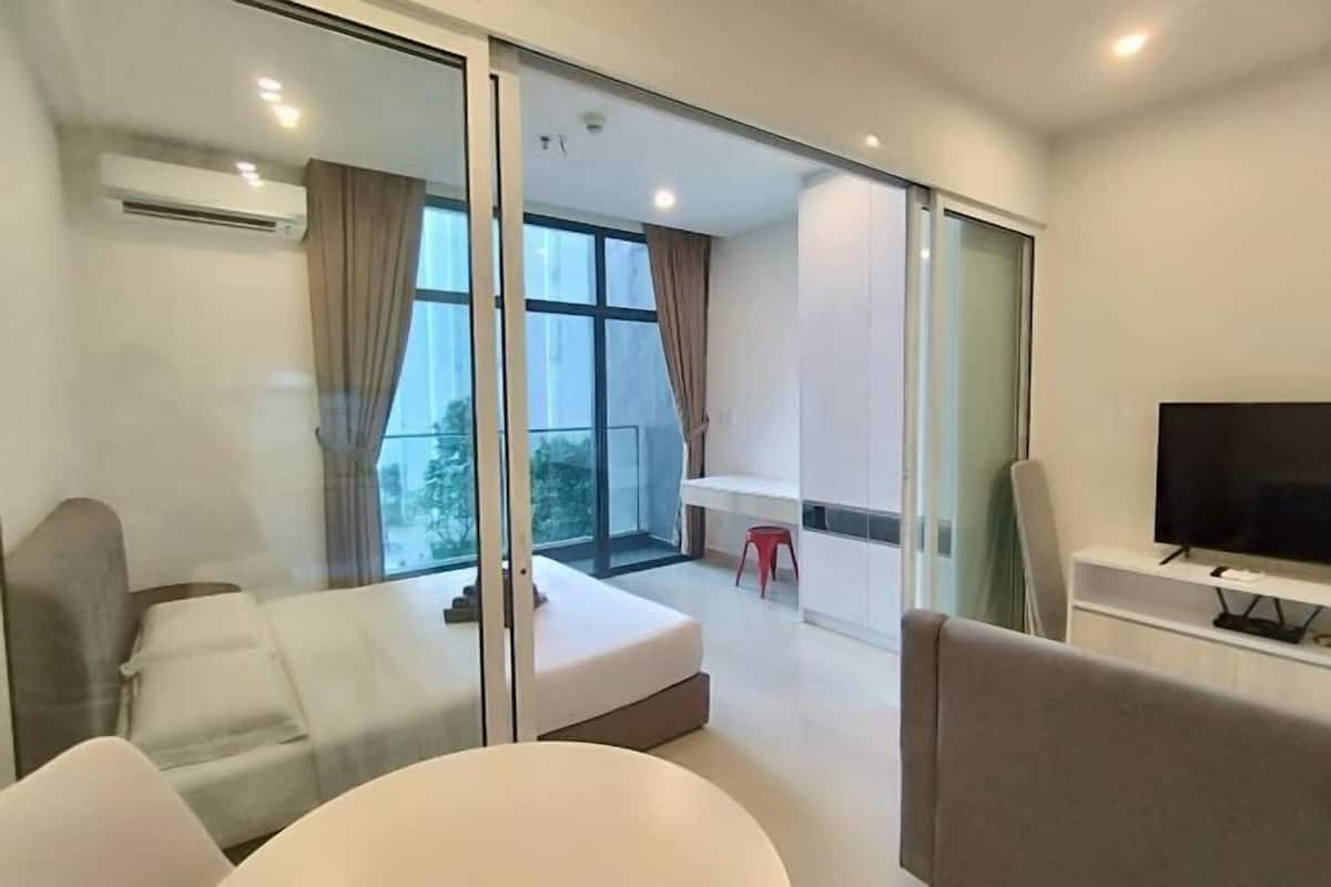 1 bedroom, desk, laptop workspace, iron/ironing board
