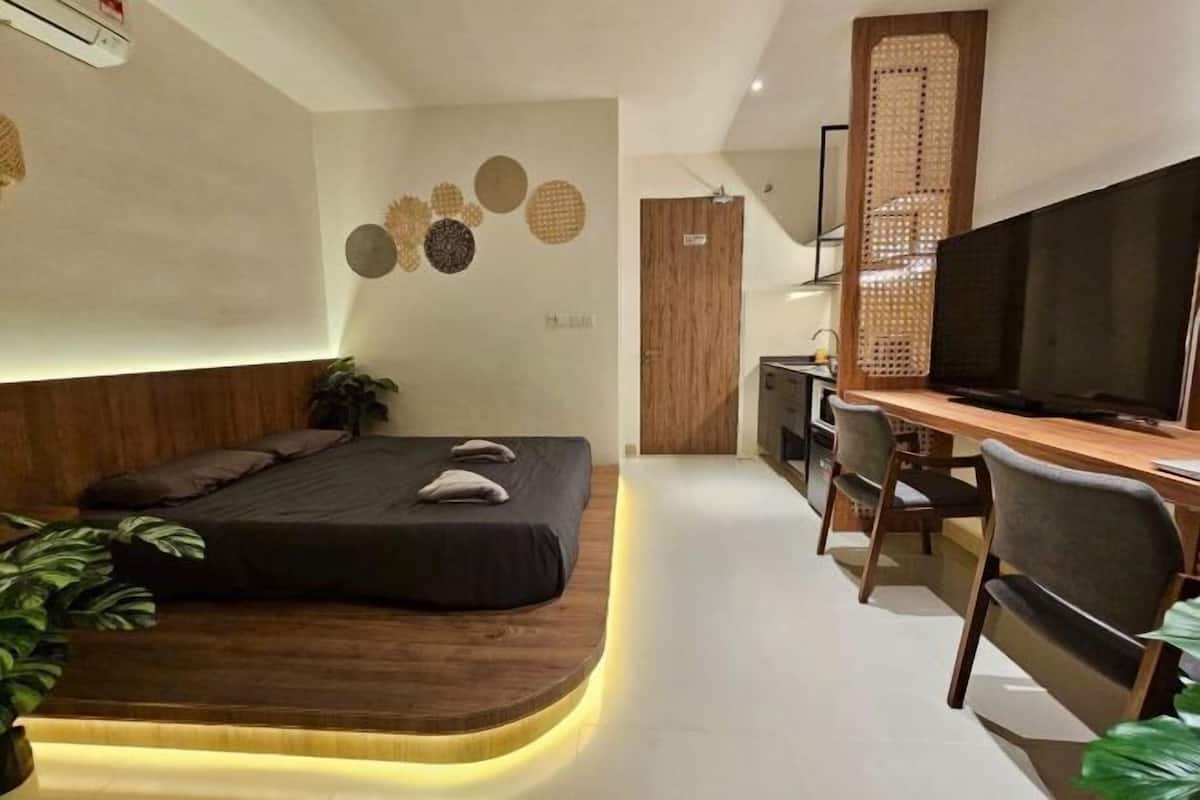1 bedroom, desk, laptop workspace, iron/ironing board