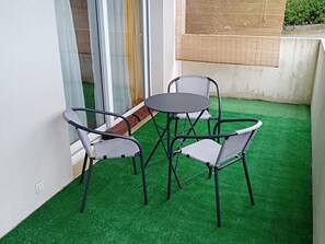 Ulkoruokailutilat