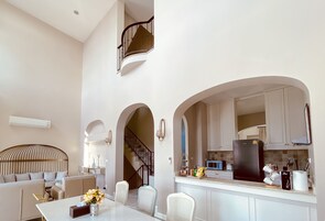 Villetta Cielo | Living area | 32-inch LED TV with cable channels