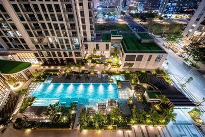 Happy Light Apartment trong Cardinal Court 