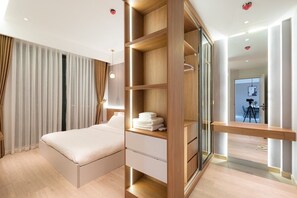 Egyptian cotton sheets, premium bedding, down duvets, pillow-top beds - Happy Light Apartment in the Cardinal Court  (Ho Chi Minh City)