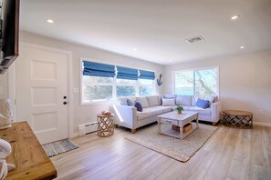 تلفزيون، مكتب