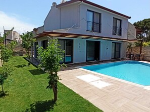 Pool - Villa Talia, 70 meters to seaside (Kusadasi)
