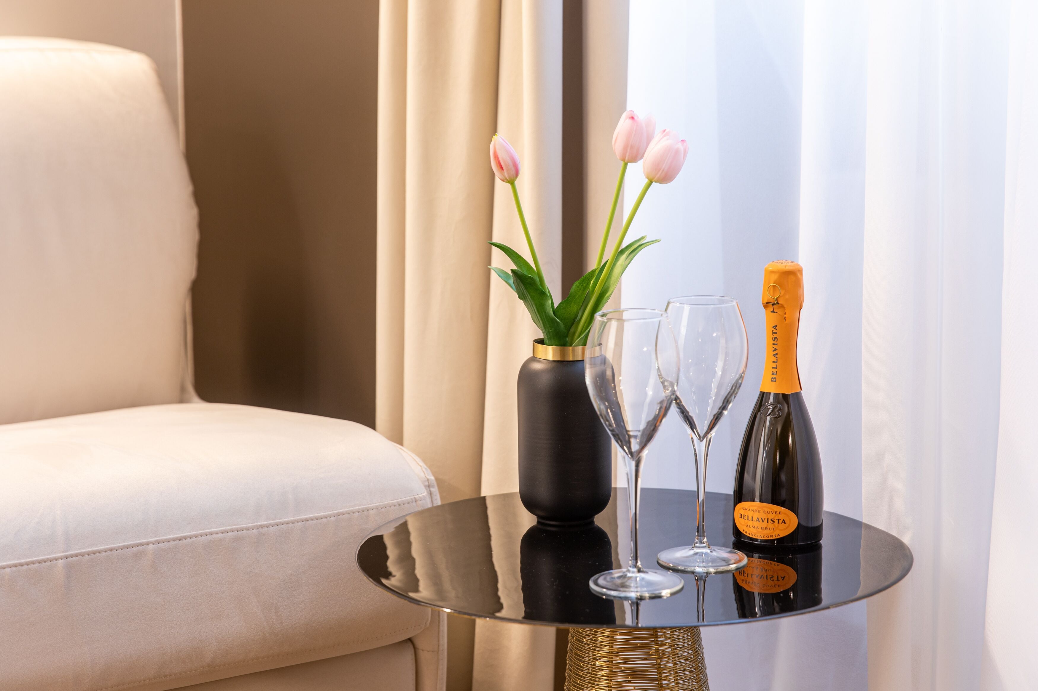 Quadrupla Presidenziale | Lenzuola Frette, biancheria da letto di alta qualità, minibar