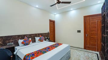 Deluxe Room | 1 bedroom, free WiFi