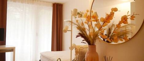 1 makuuhuone, työpöytä, Wi-Fi, vuodevaatteet