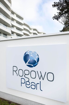 Property grounds - Rogowo Pearl 4318 | Stylish Apartment | Parking (Rogowo)